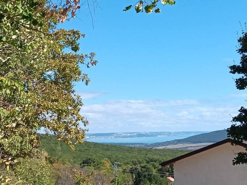 Villa for Sale in Osenovo, Varna