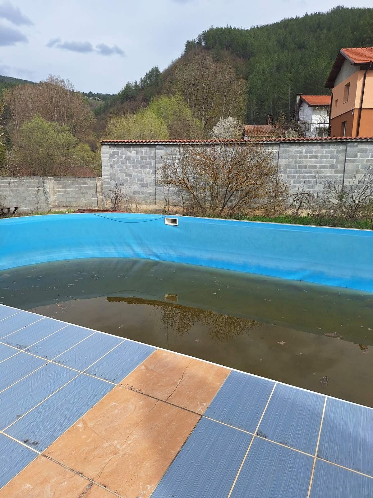House for Sale in Lukovo, Sofia Province