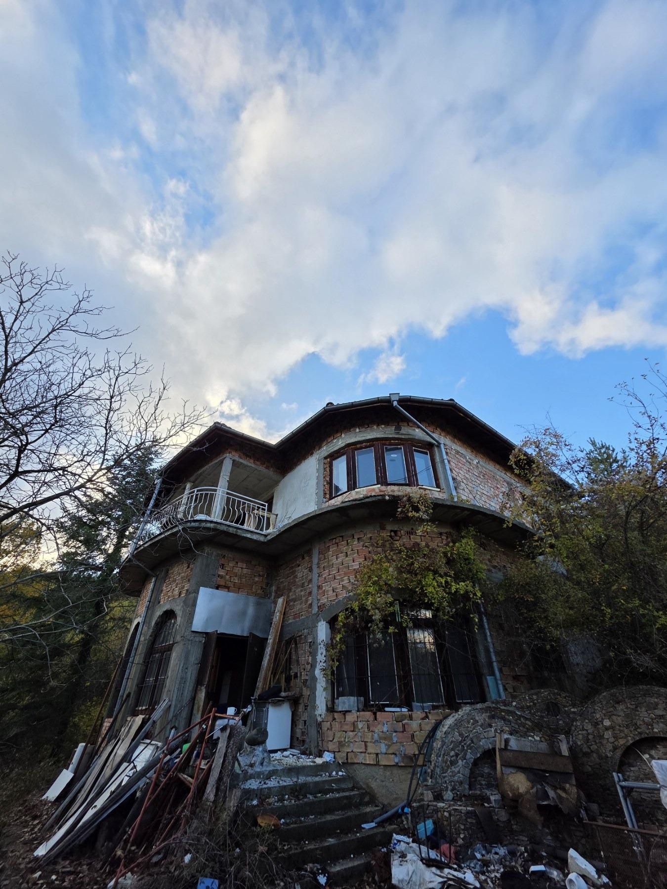 House for Sale in Svoge, Sofia Province