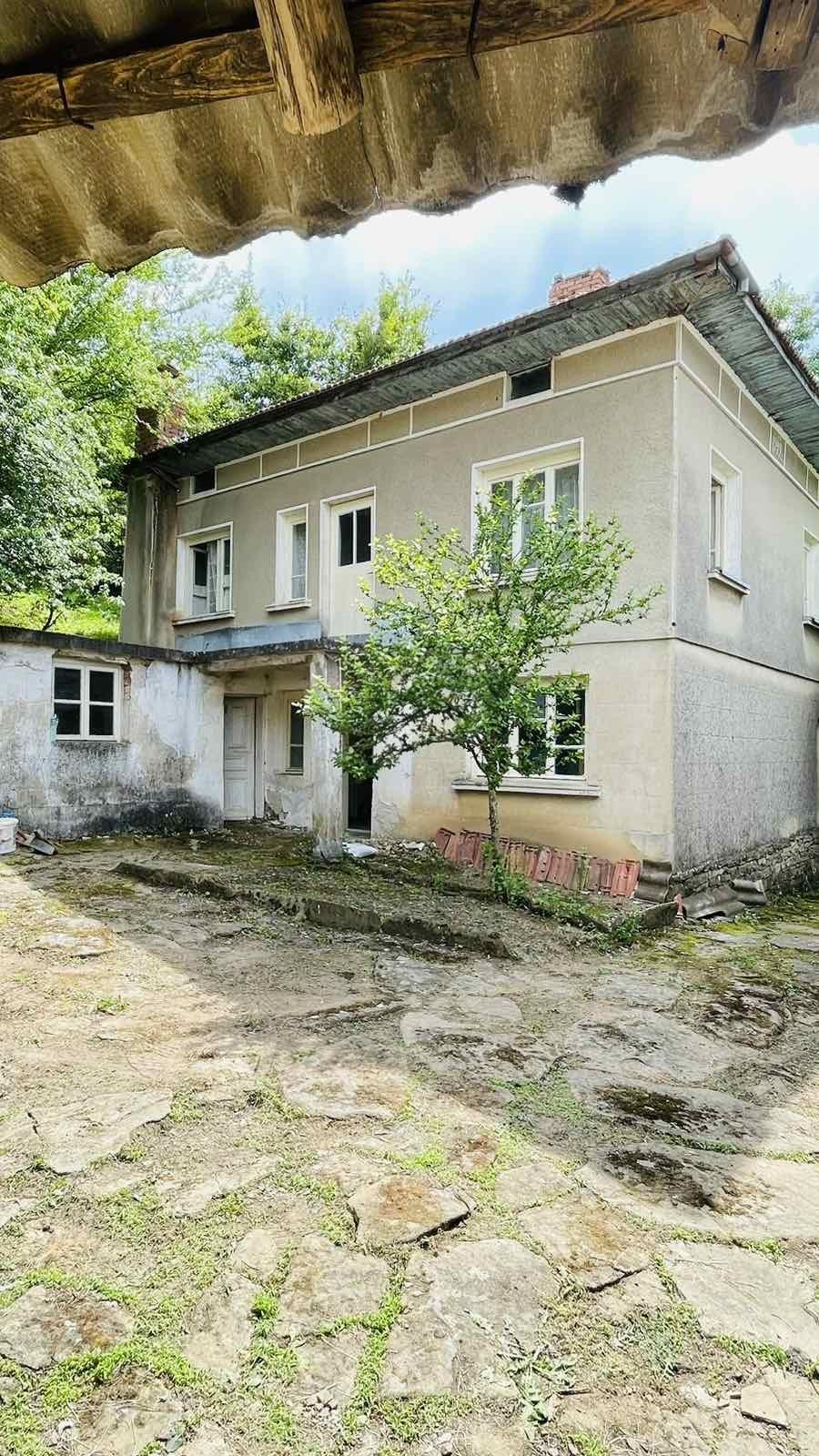 House for Sale in Malki Balgareni, Gabrovo