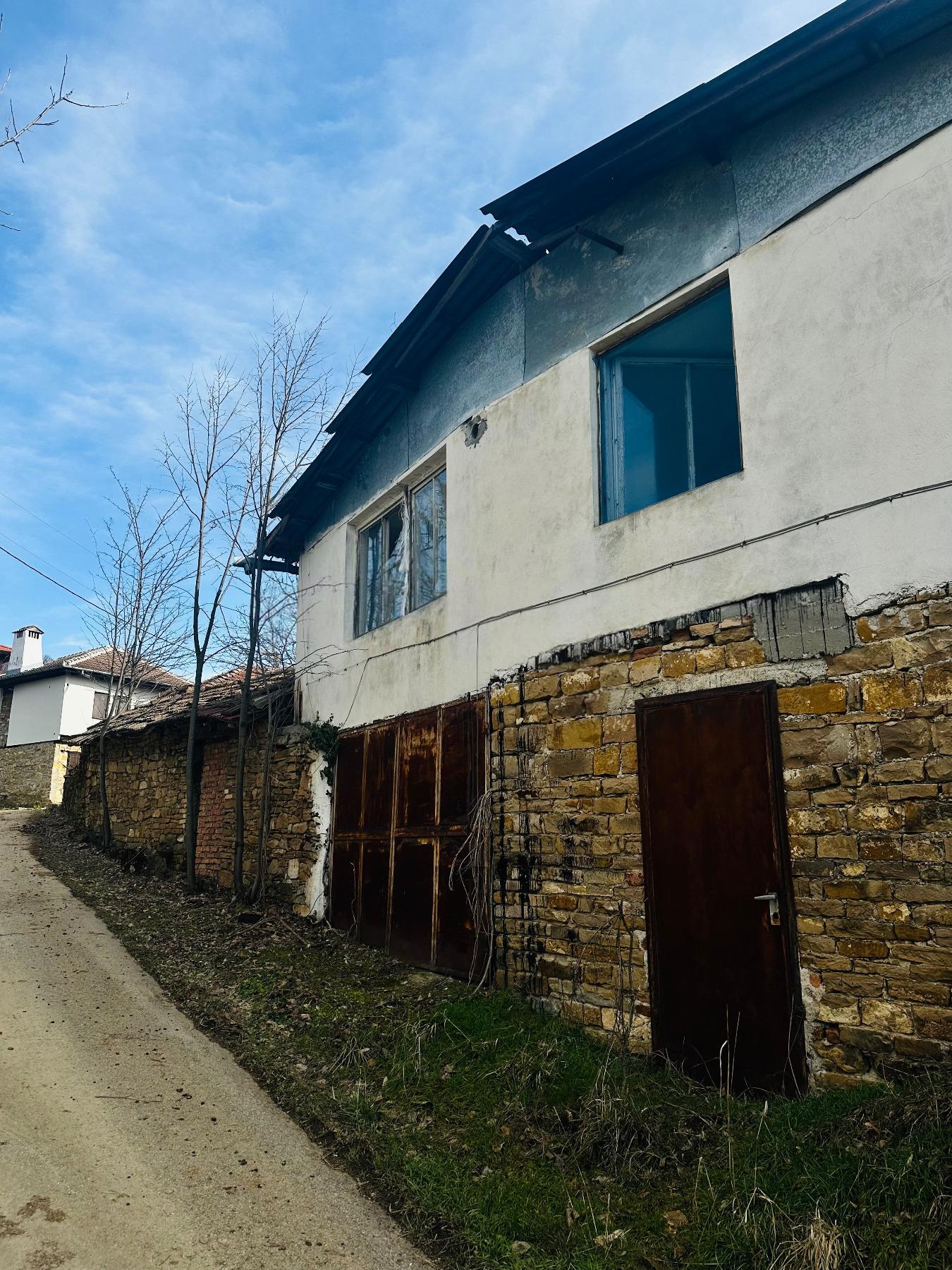 House for Sale in Gesha, Gabrovo