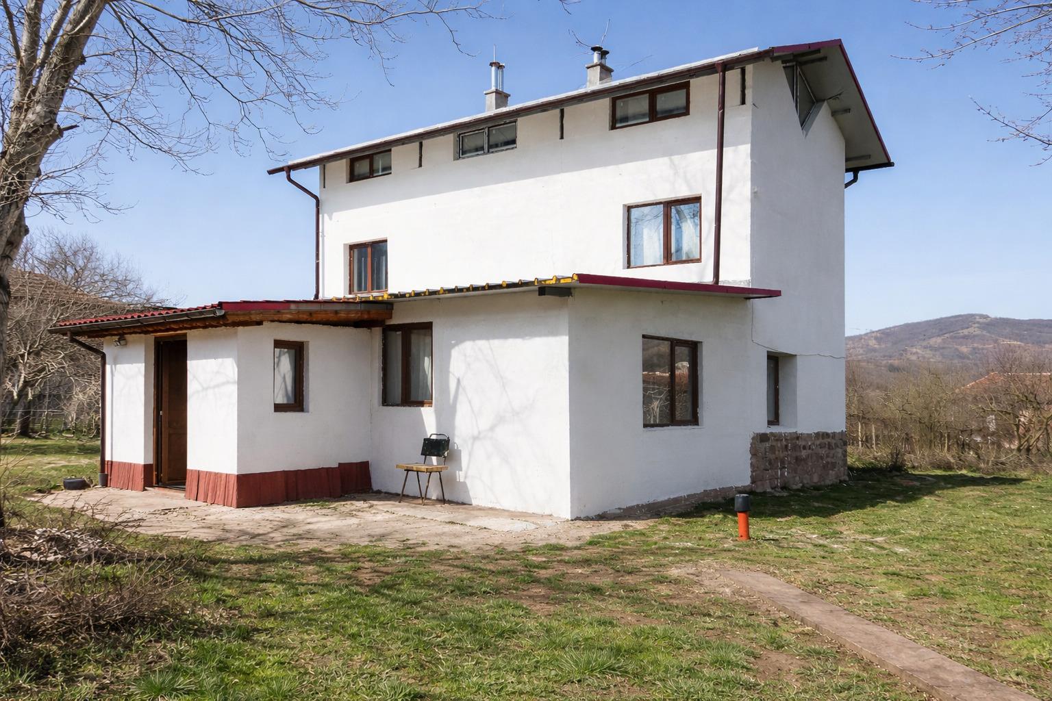 House for Sale in Gorno Ozirovo, Montana