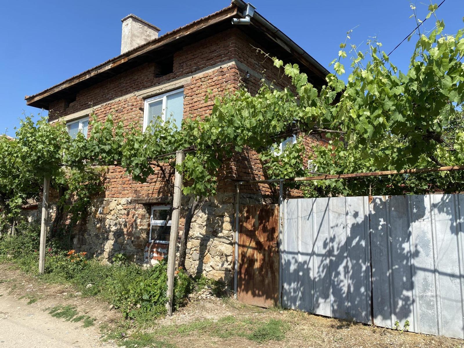 House for Sale in Stob, Kyustendil