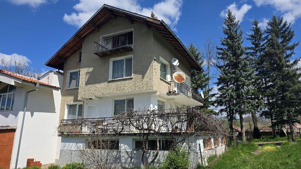 House for Sale in Stefanovo, Pernik