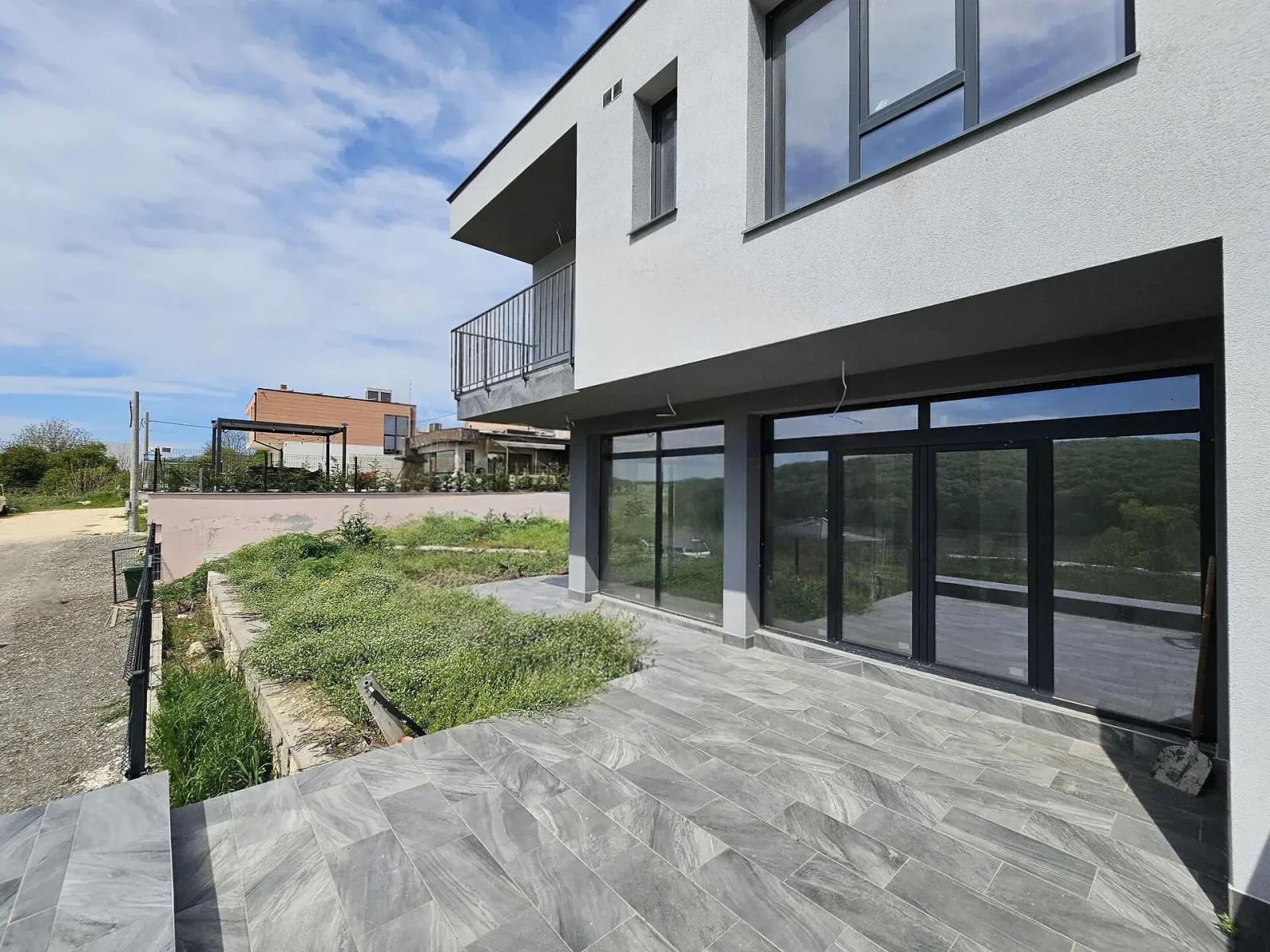 House for Sale in Nikolovo, Ruse