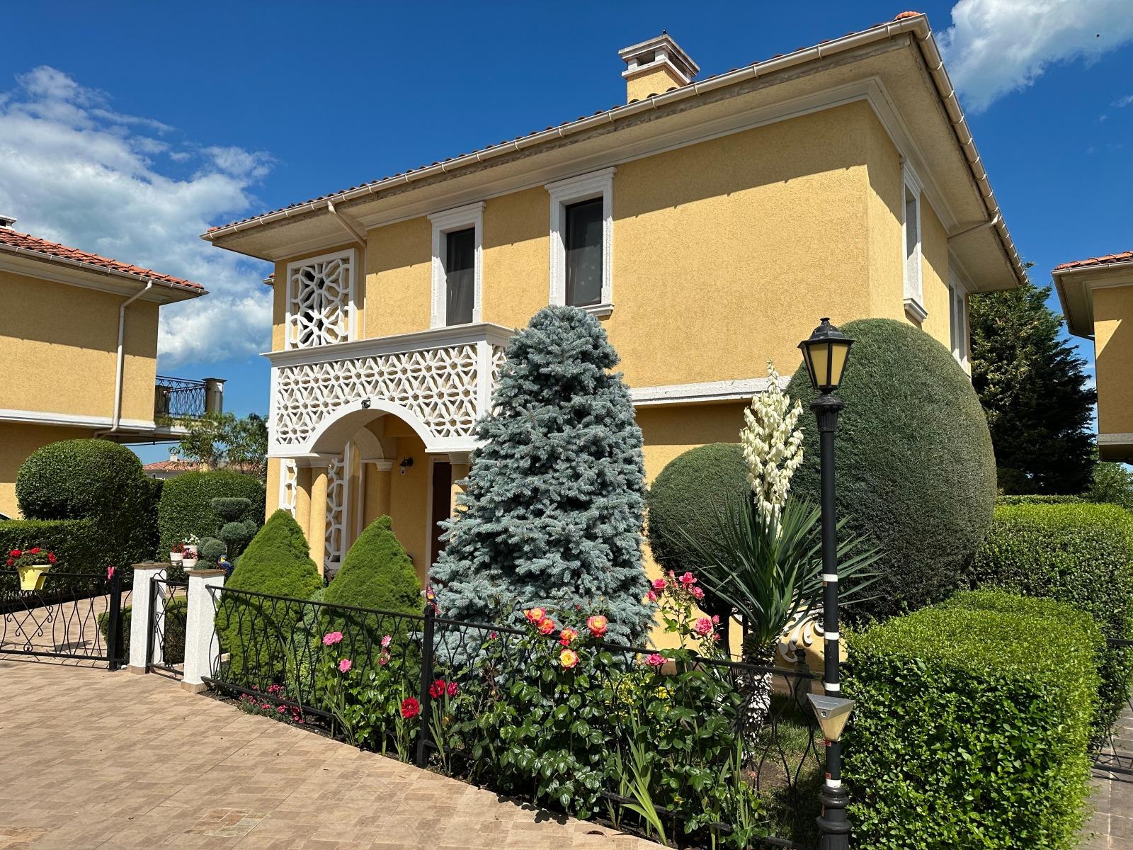 Villa for Sale in Pomorie, Burgas
