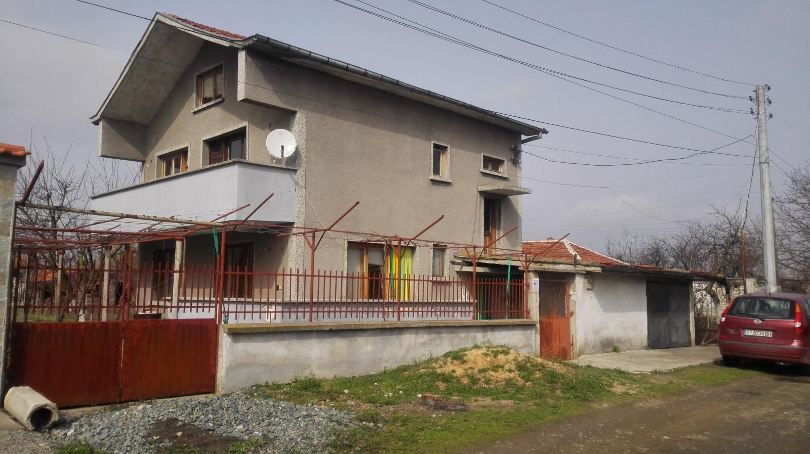 House for Sale in Topolyane, Stara Zagora
