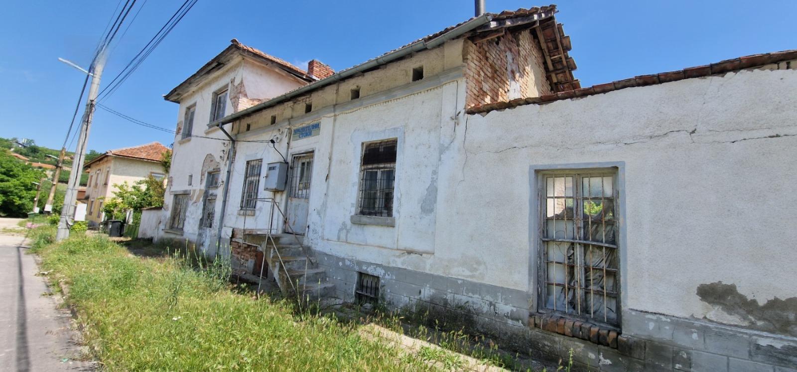 House for Sale in Bozhuritsa, Pleven