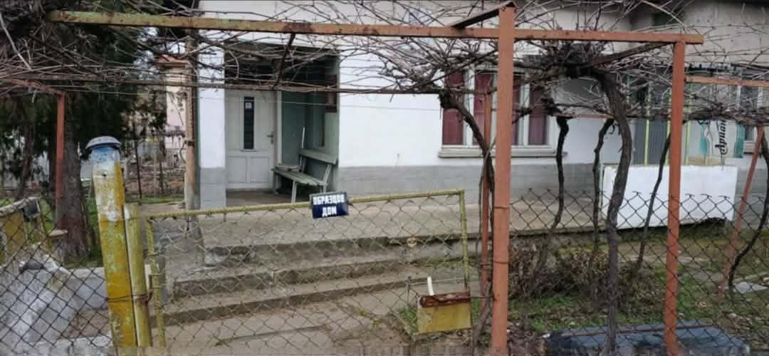 House for Sale in Bozhuritsa, Pleven