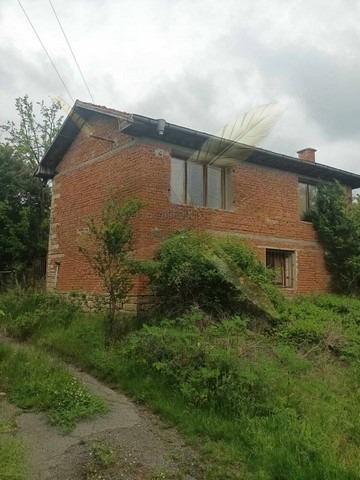 House for Sale in Esen, Burgas