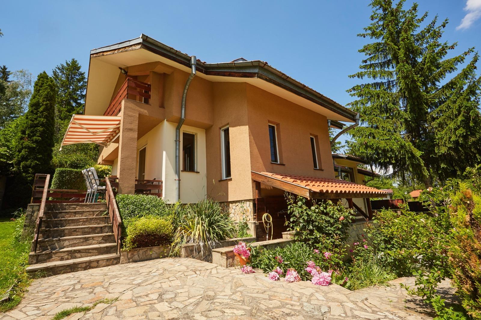 House for Sale in Sofia, Bistritsa