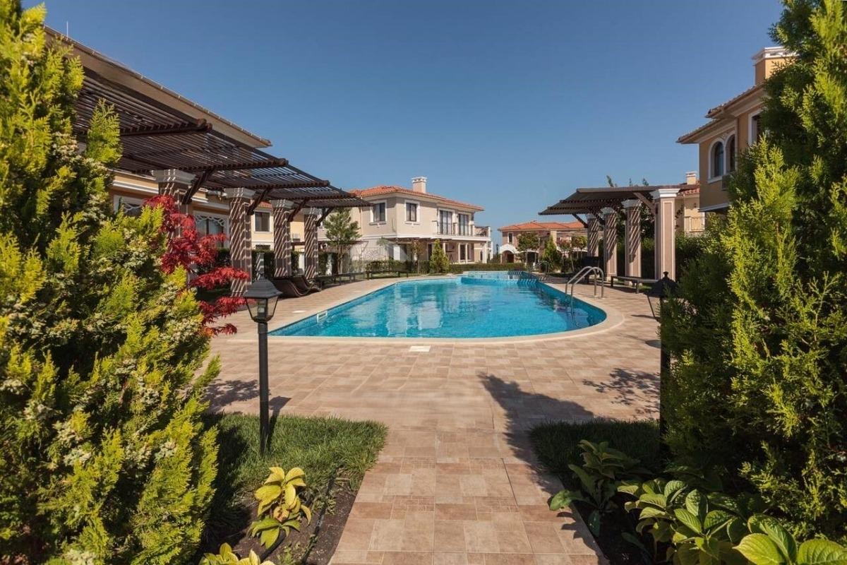 House for Sale in Pomorie, Burgas