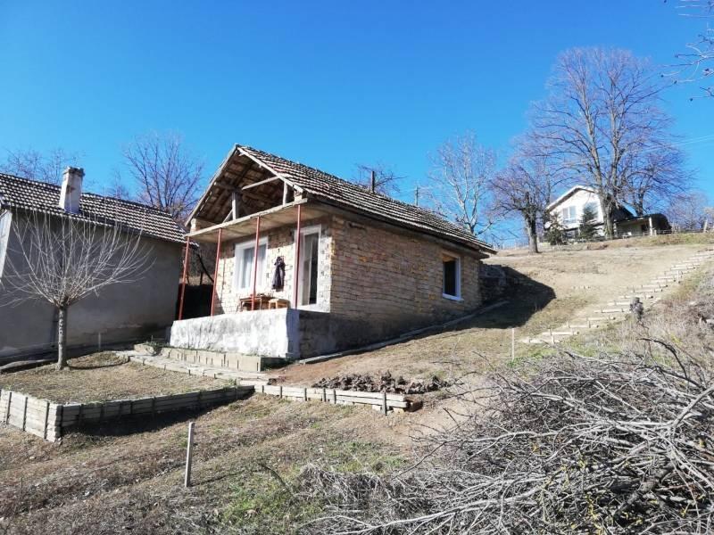 House for Sale in Targovishte, Vilna zona