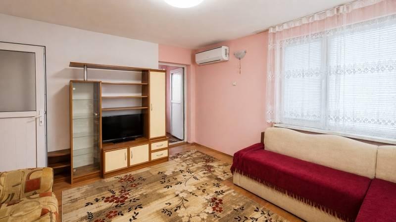 House Floor for Sale in Omurtag, Targovishte
