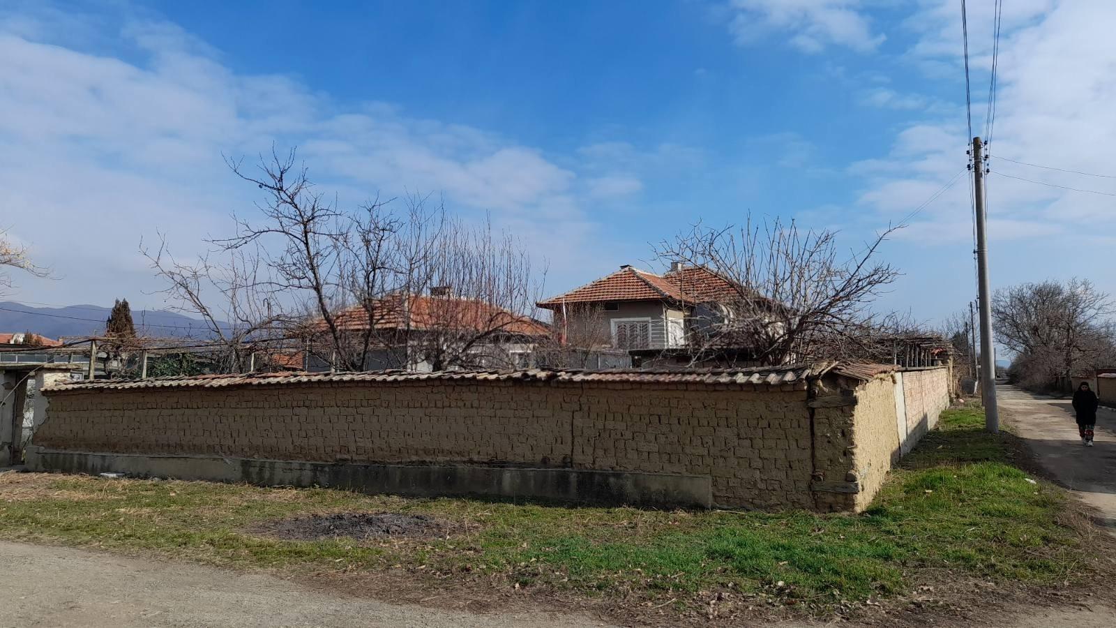 House for Sale in Zimnitsa, Stara Zagora