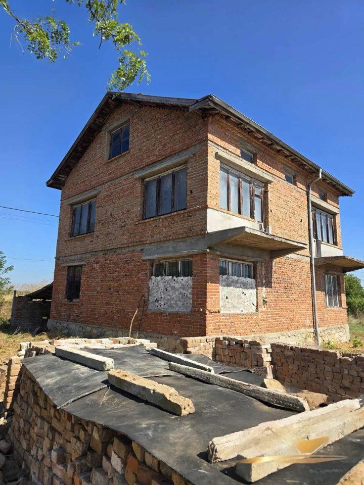 House for Sale in Nova Nadezhda, Haskovo