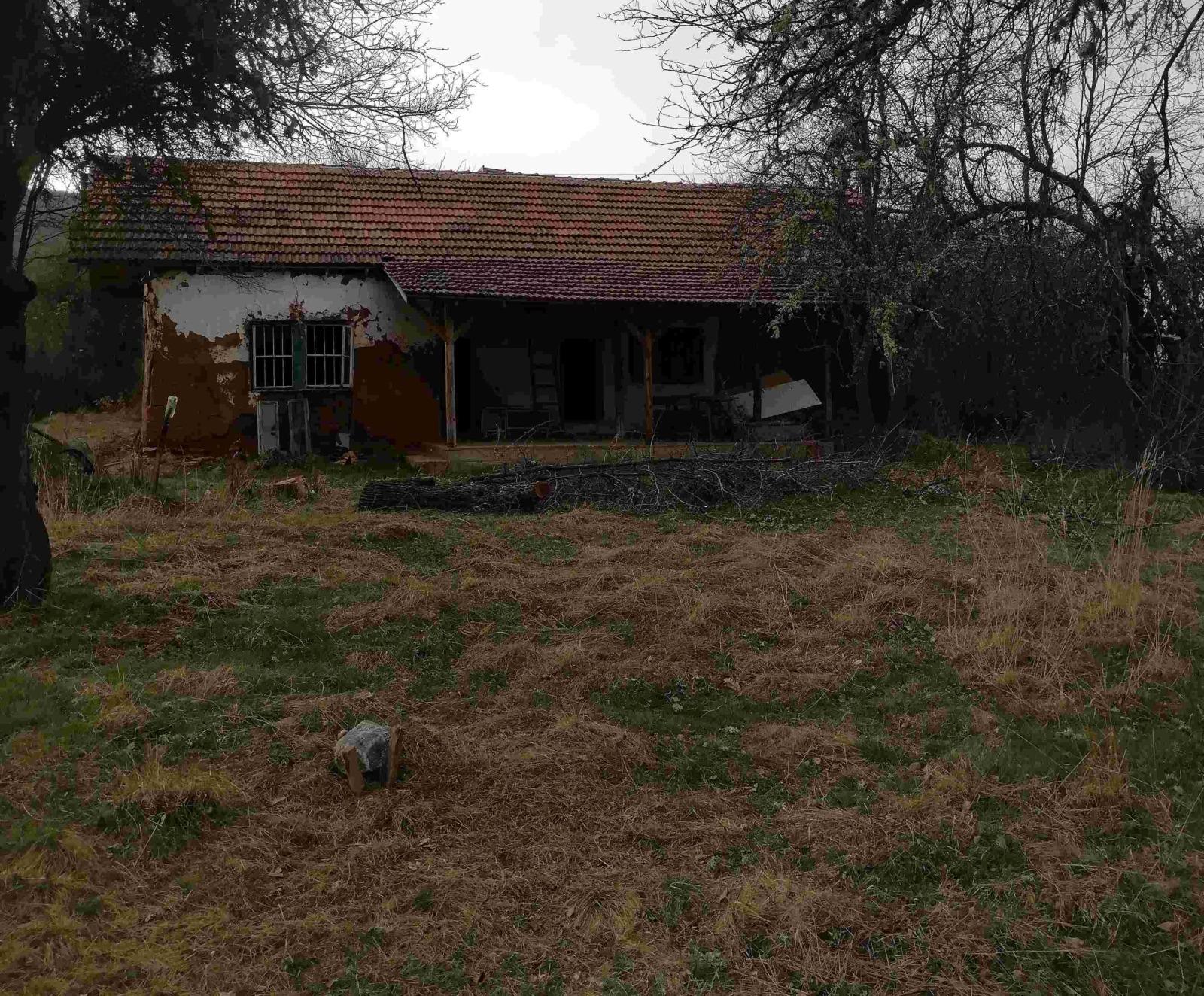 House for Sale in Kalishte, Pernik
