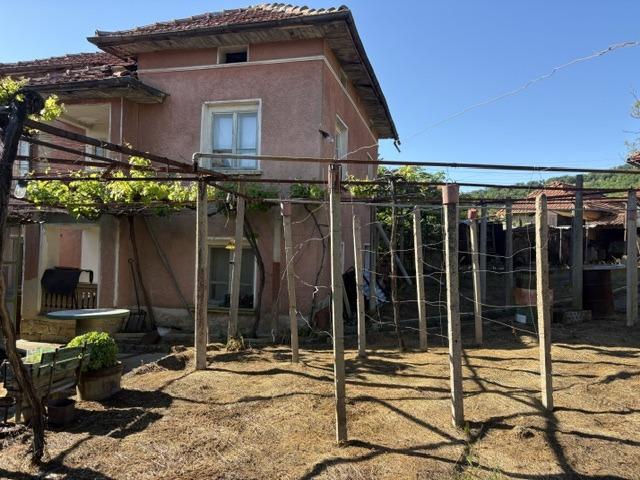House for Sale in Gostinya, Lovech