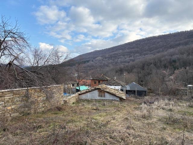 House for Sale in Stefanovo, Lovech