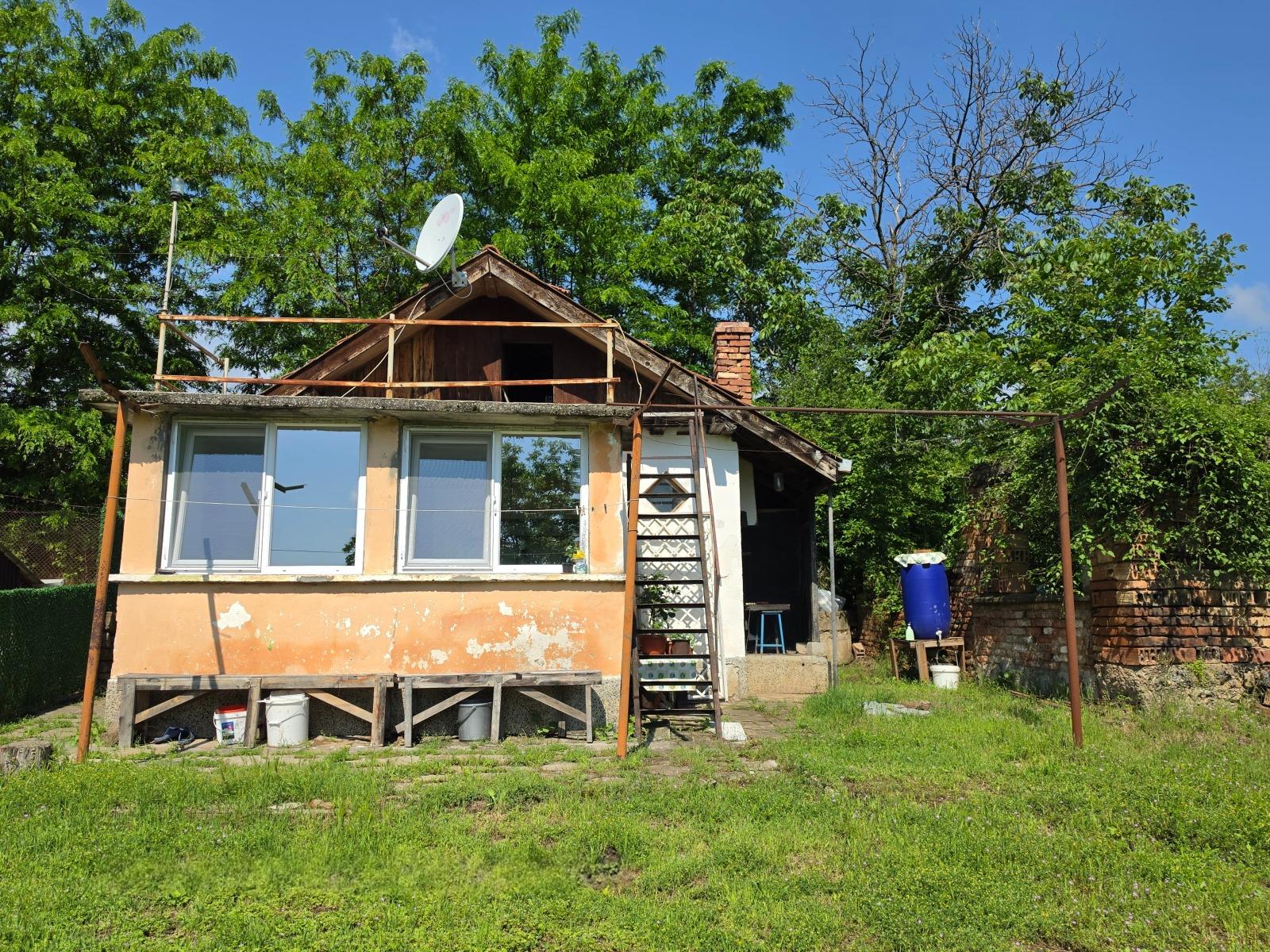 Villa for Sale in Lovech, v.z. Sinan tepe