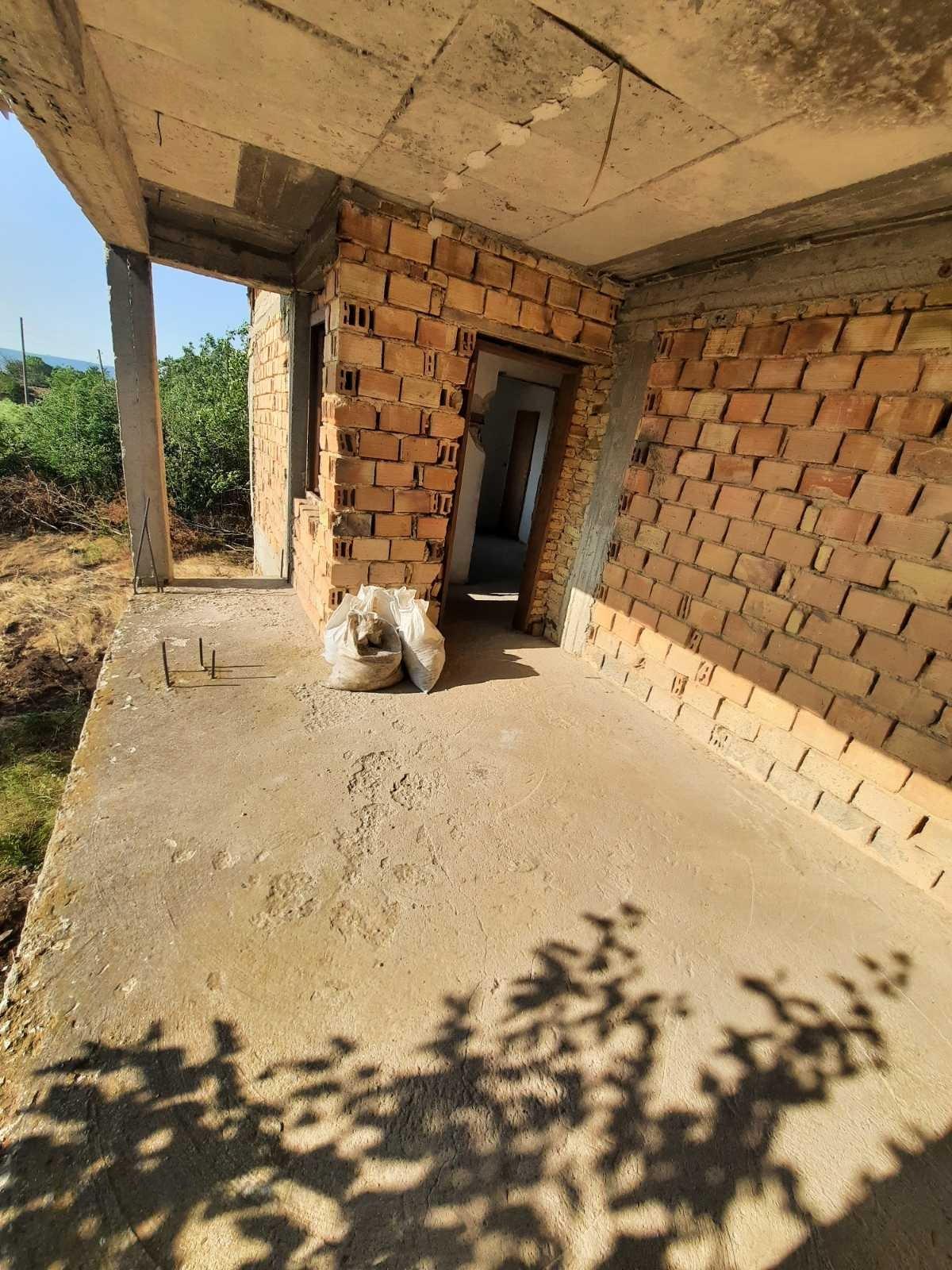 House for Sale in Zlatna niva, Shumen