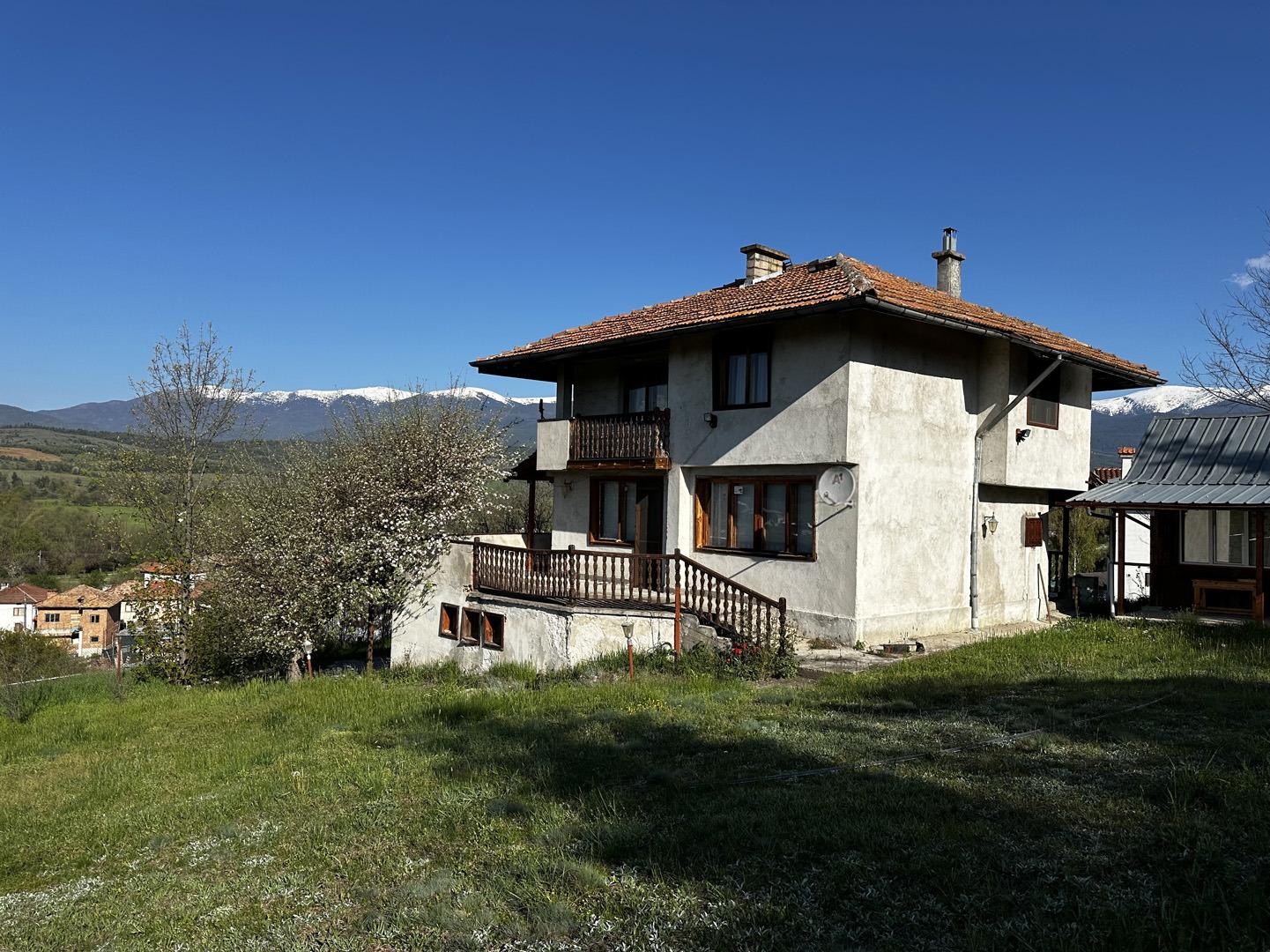 House for Sale in Dolno Draglishte, Blagoevgrad
