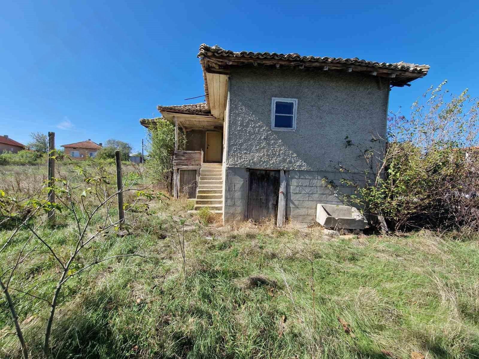 House for Sale in Zlatna niva, Shumen