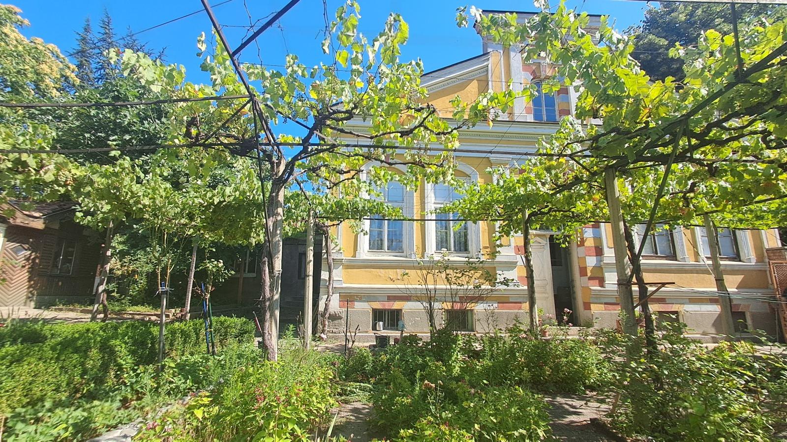 House for Sale in Karlovo, Plovdiv