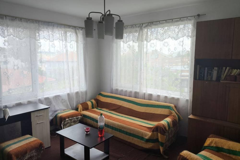 House for Sale in Razgrad, Zhitnitsa