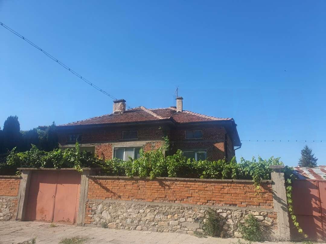 House for Sale in Yagodovo, Plovdiv