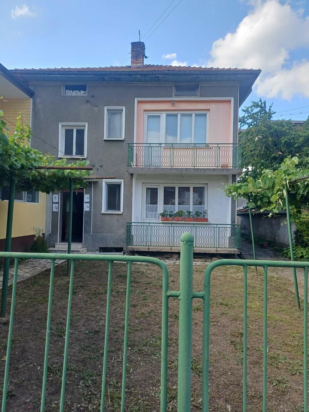 House Floor for Sale in Mezdra, Vratsa