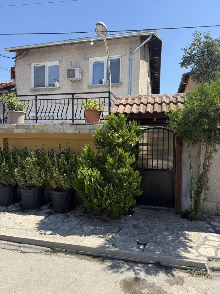 House Floor for Sale in Sofia, Nadezhda 2