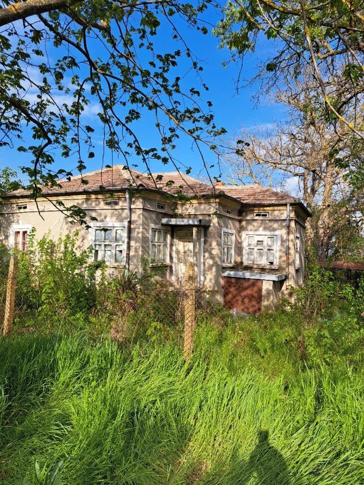 House for Sale in Medovo, Dobrich