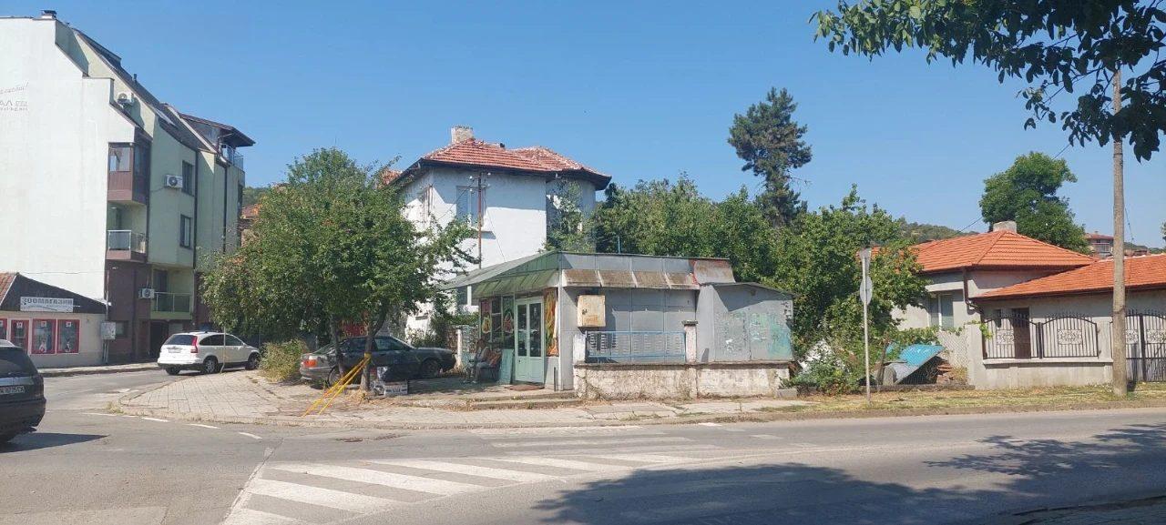 House for Sale in Montana, Center