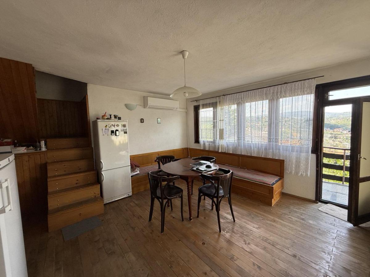 House for Sale in Hrabrino, Plovdiv