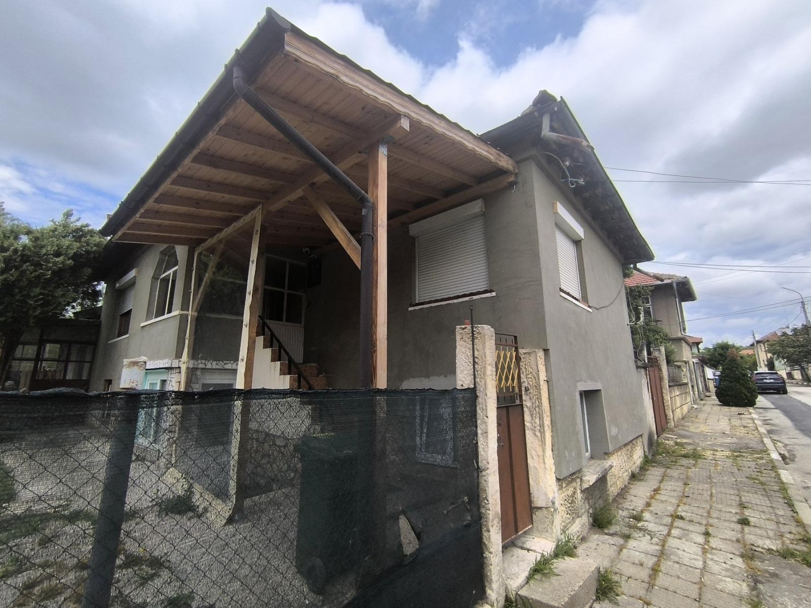 House for Sale in Basarbovo, Ruse