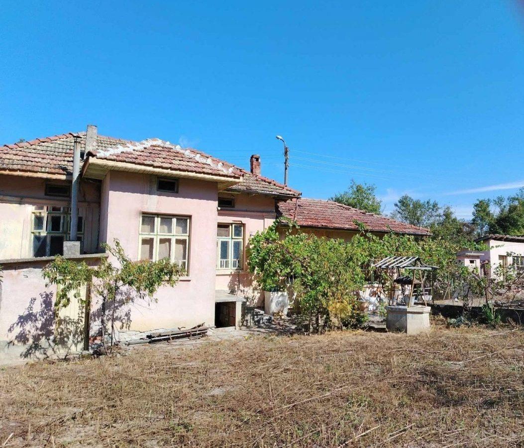 House for Sale in Hotnitsa, Veliko Tarnovo