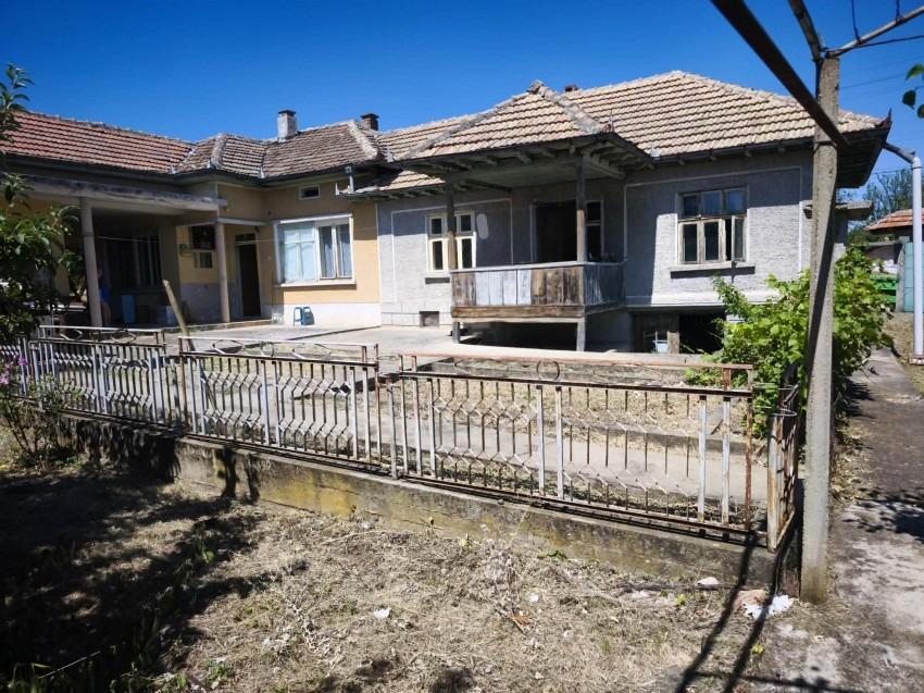 House for Sale in Samovodene, Veliko Tarnovo