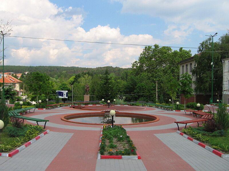 House for Sale in Strelcha, Pazardzhik