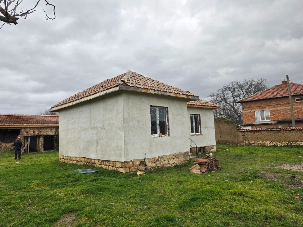 House for Sale in Granit, Stara Zagora