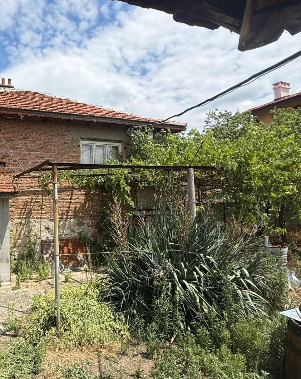 House for Sale in Orizari, Plovdiv
