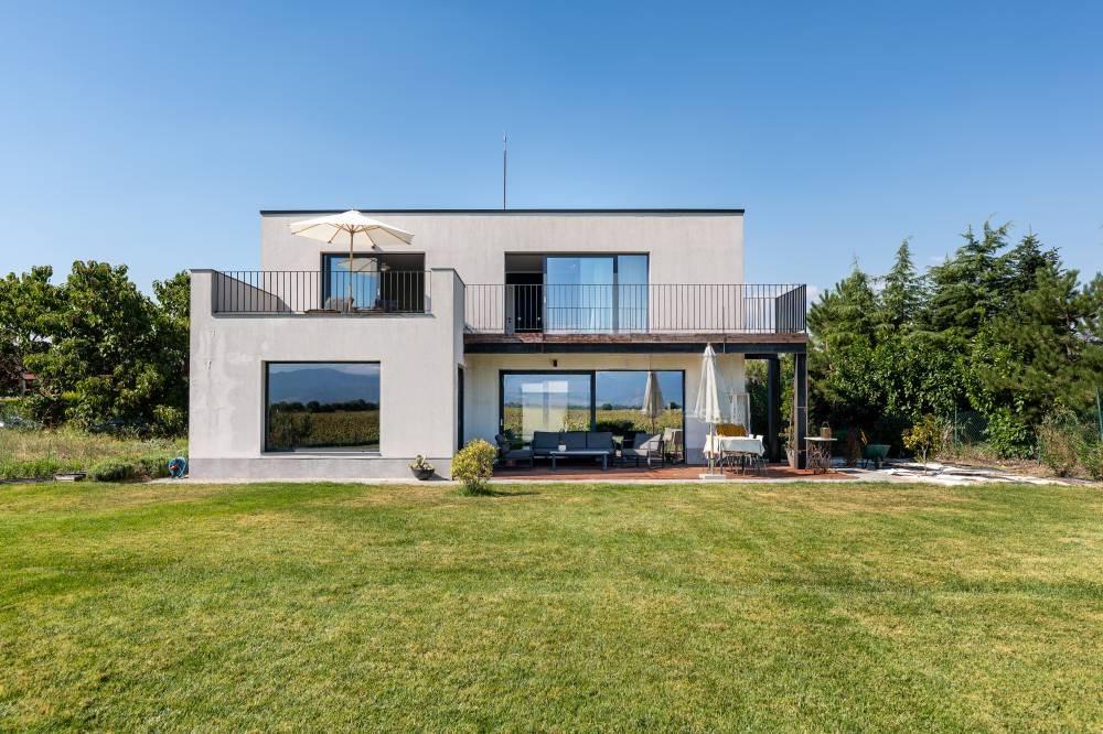 House for Sale in Radinovo, Plovdiv