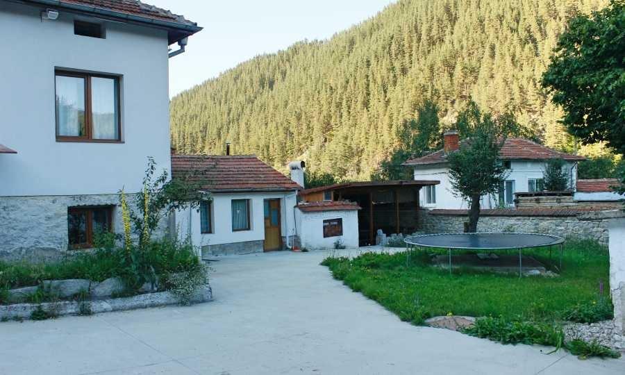 House for Sale in Beli Iskar, Sofia Province