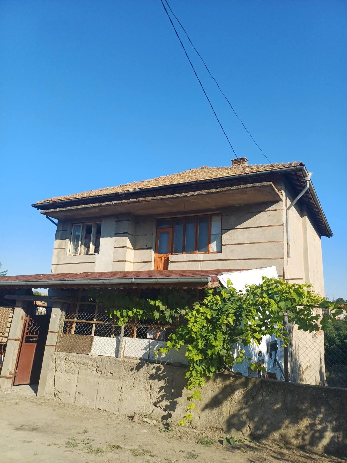House for Sale in Obretenik, Ruse