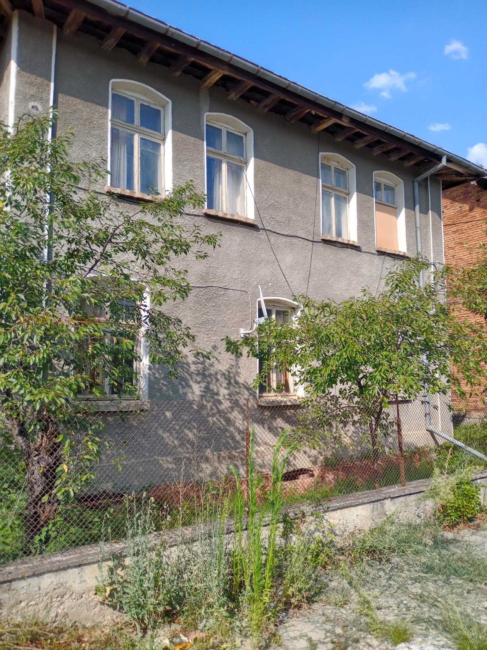 House for Sale in Apriltsi, Lovech