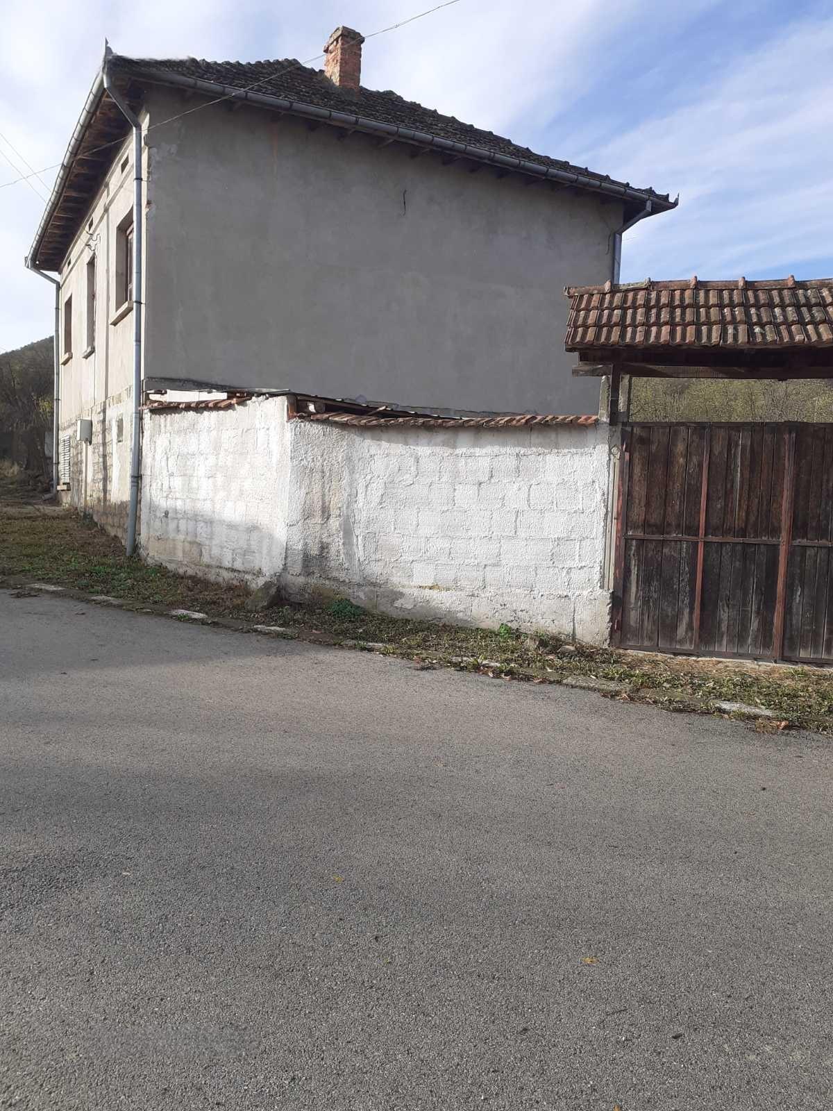 House for Sale in Mezdra, Vratsa