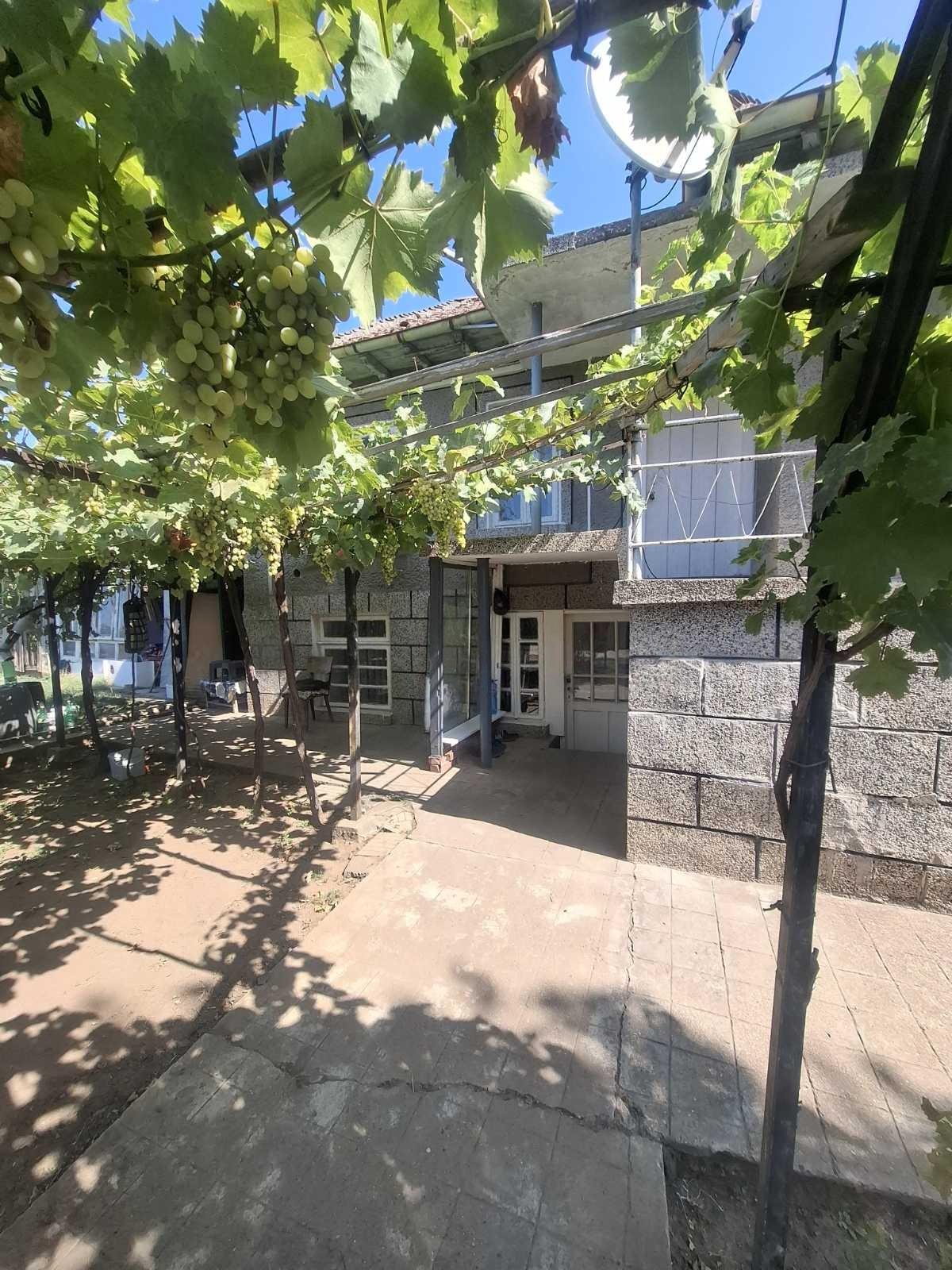 House for Sale in Shtraklevo, Ruse