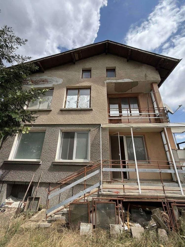 House for Sale in Doganovo, Sofia Province