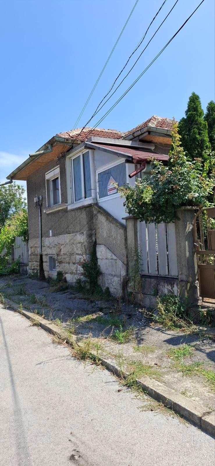 House for Sale in Ruse, Tsentralen yuzhen rayon