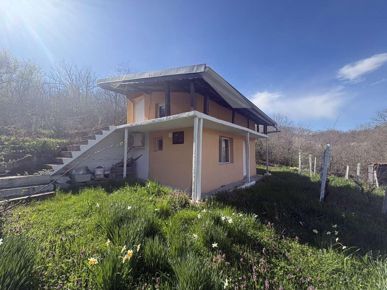 Villa for Sale in Varna, Krushkite Area